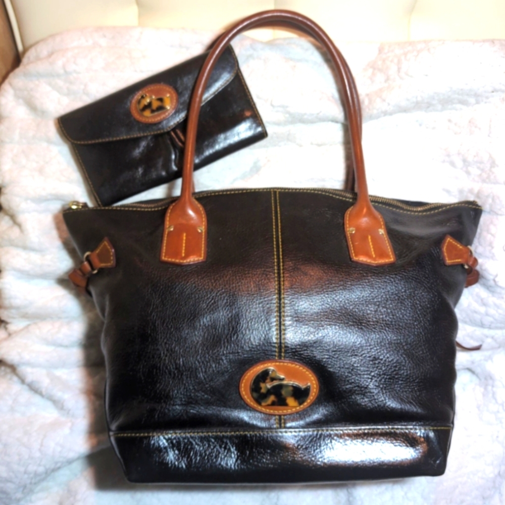 "Dooney & Bourke" Black Leather "Fairfield Champosa” Purse & Matching Wallet Set